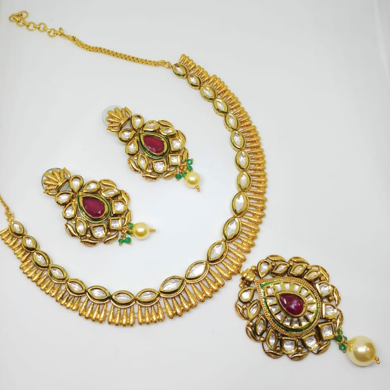Kundan necklace set
