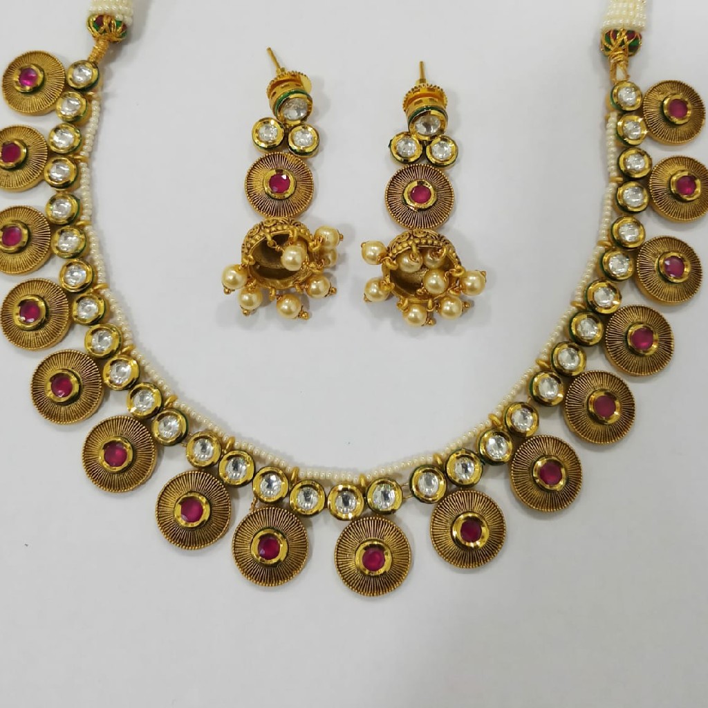 necklace