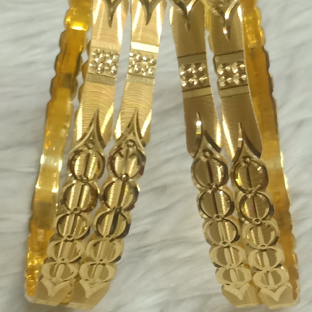 Machine bangles