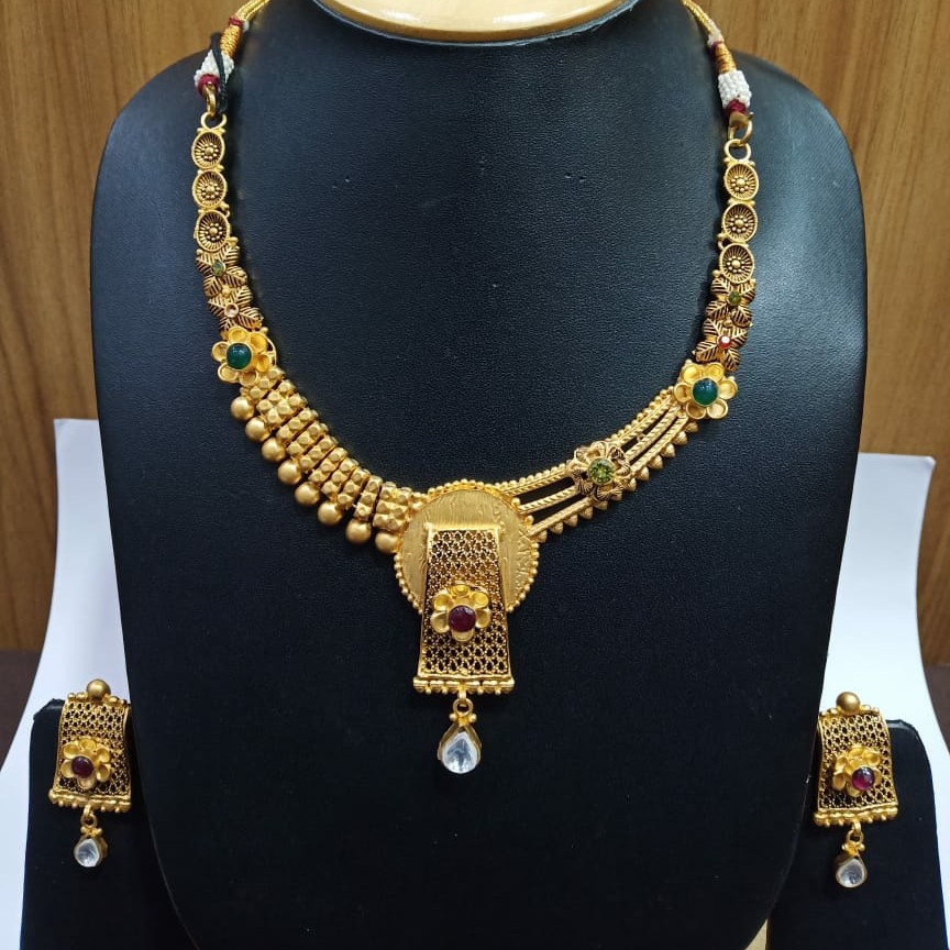 jadtar necklace set