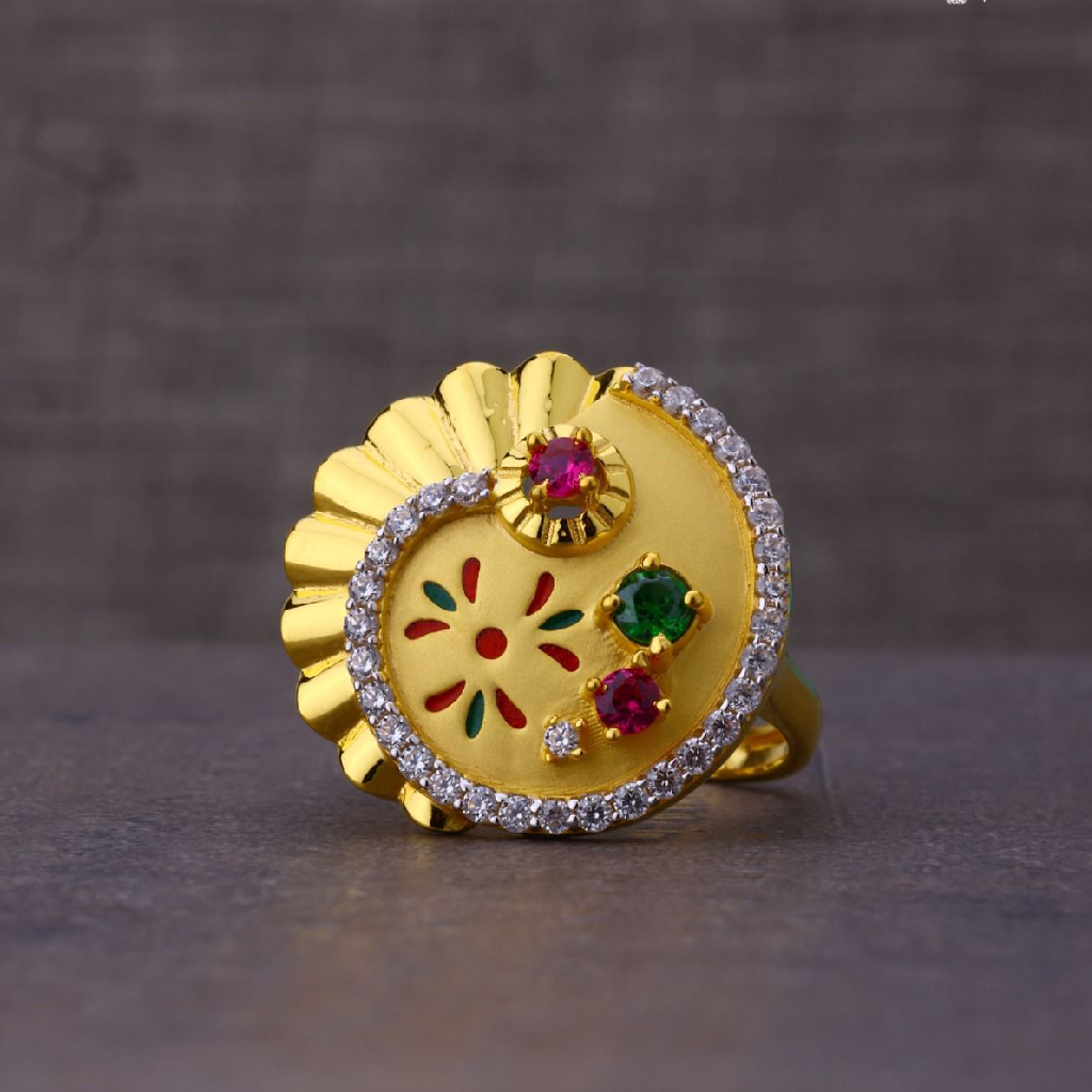 Gold Ladies Ring