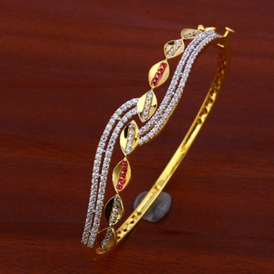 22 carat gold ladies kada bracelet RH-LB172