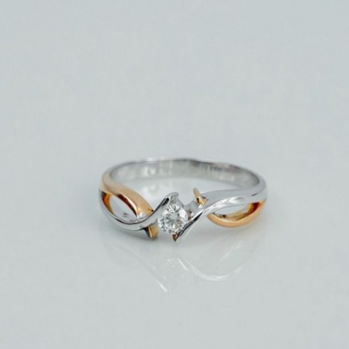 18 carat rose gold daily wear ladies rings rh-lr918