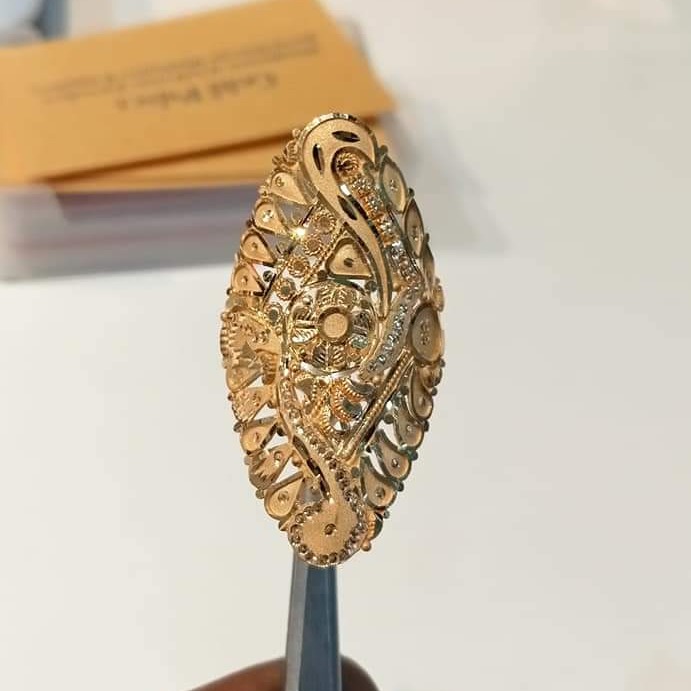 22 carat gold antique ladies rings RH-LR820