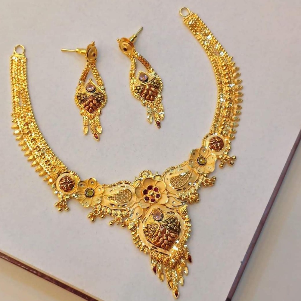 22 carat gold ladies necklace set RH-NS803
