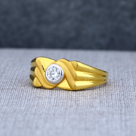 22 carat gold plain fancy solitaire gents rings RH-GR406