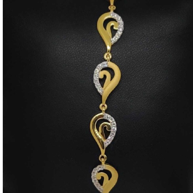 22 carat gold classical ladies bracelet RH-LB572