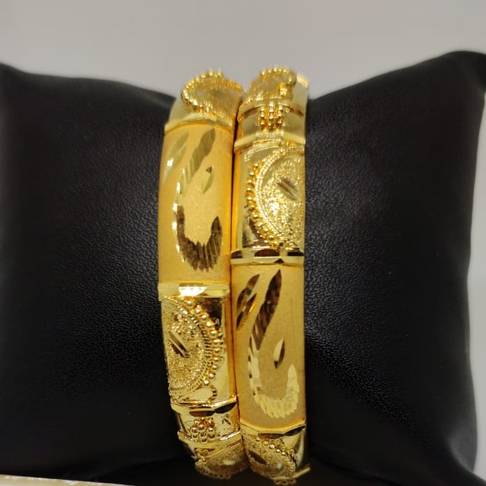 GOLD 22k/916 ladies stylies bangles  RH-GB618