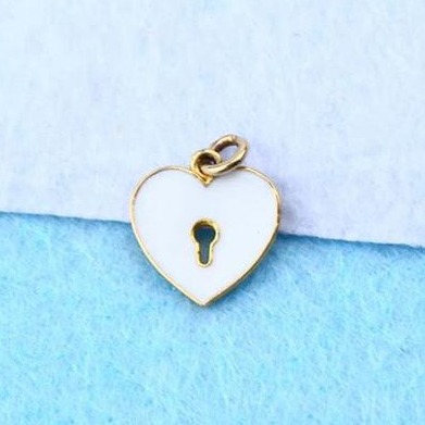 22Kt Gold Key Pendal RH-RH45