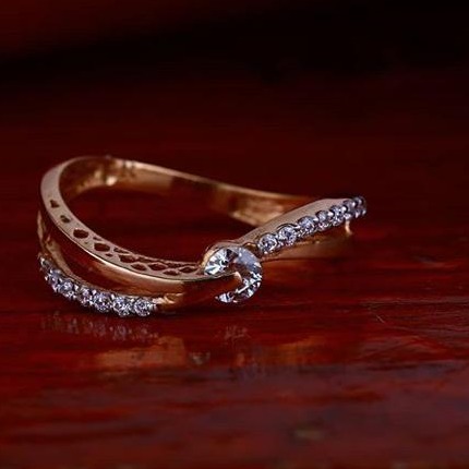 18Kt Rose Gold Ladies Premium Ring RH-LR92