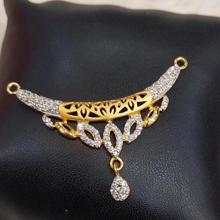 916 Gold 22kt Diamond Mangalsutra Pendal RH-MSP27