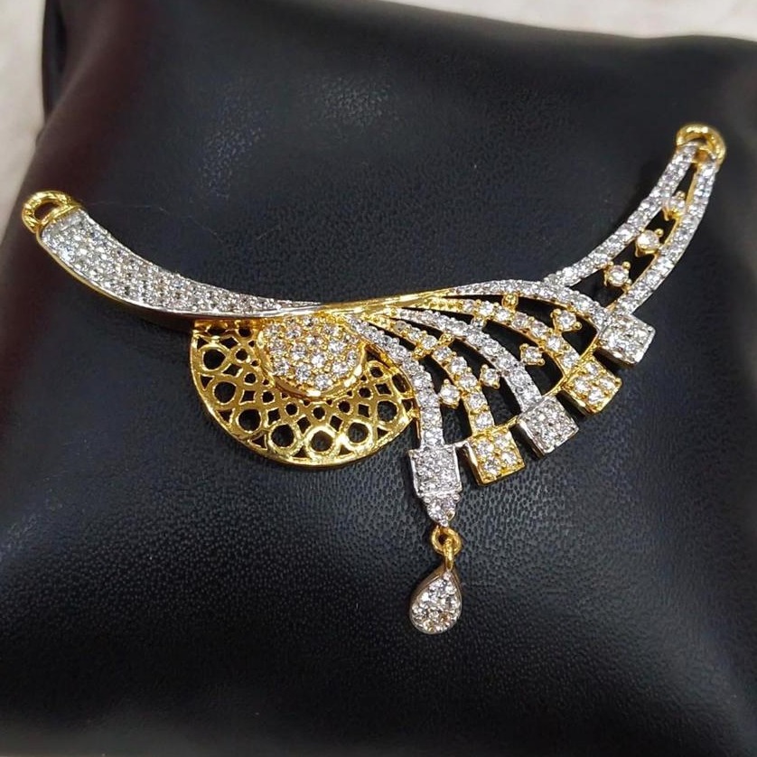 916 Gold 22kt Diamond Mangalsutra Pendal RH-MSP27