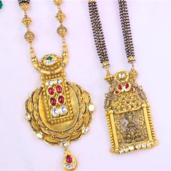 22Kt Gold Jadter Gold Mangalsutra  RH-JM48