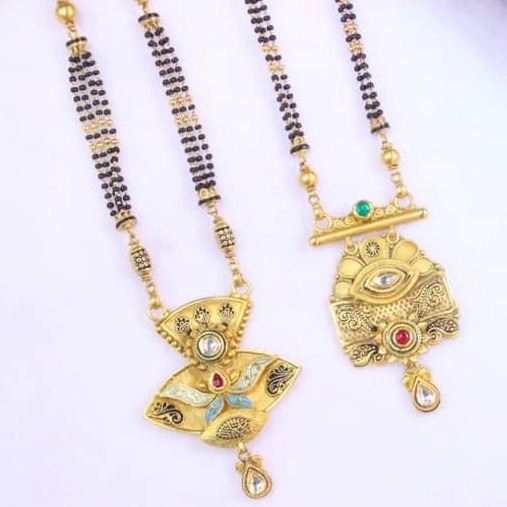22Kt Gold Jadter Gold Mangalsutra  RH-JM47