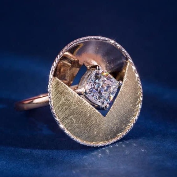 916 Gold Spra Dull Singal Stone Ladies Ring RH-SLR045