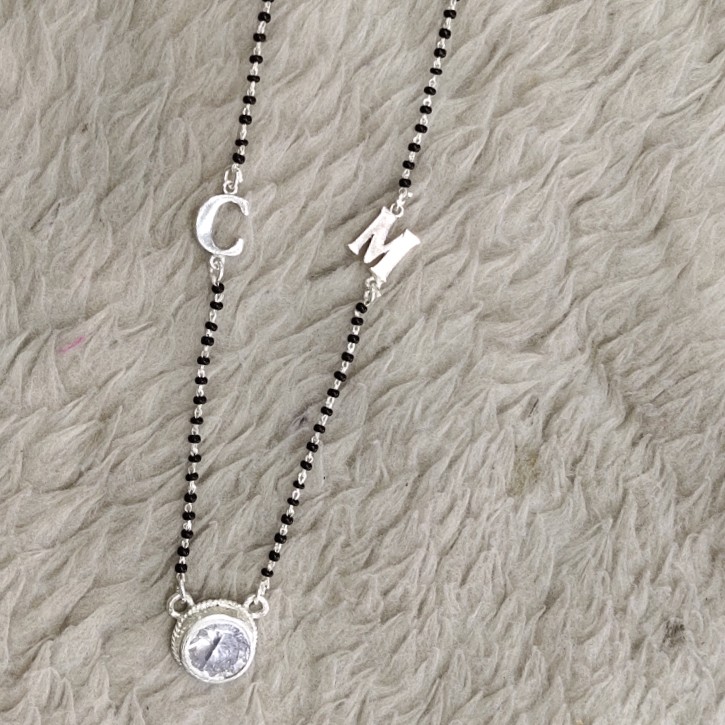 Single stone Mangalsutra
