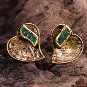 916 Gold heart Butti