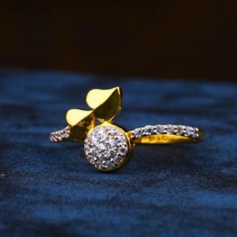 916 Gold Ladies Ring LR-0032