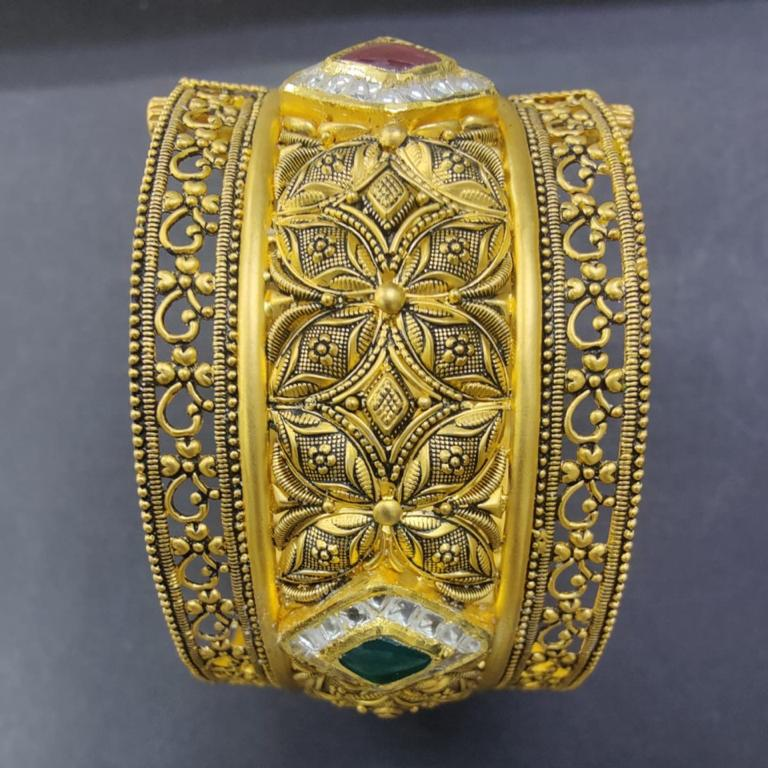 GOLD JADTAR DESIGNER UNIQUE BANGLES - Image 2