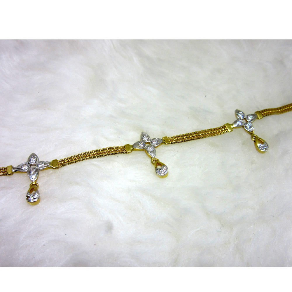 Gold Fancy Ledies Bracelet