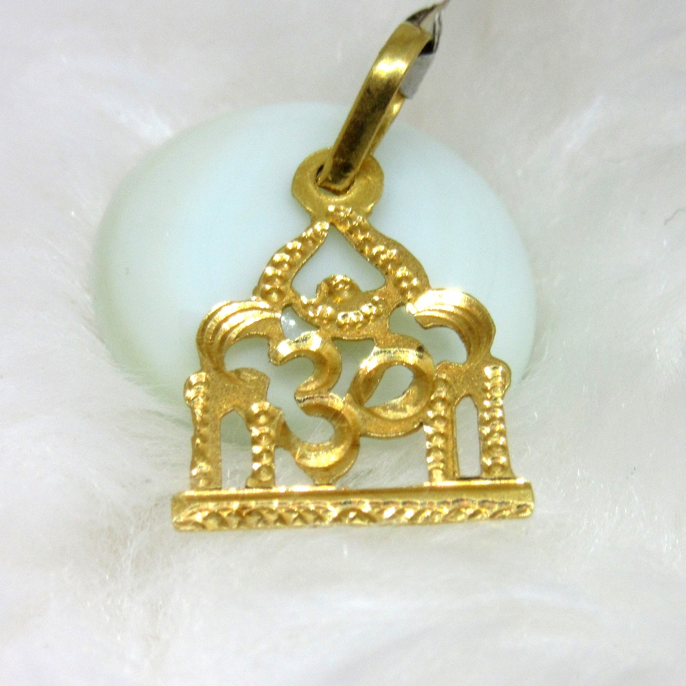 Om logo fancy pendent