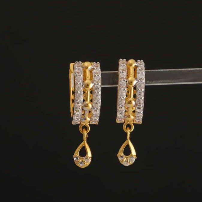 22k Gold Diamond  Buti