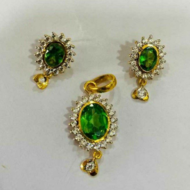 Gold Gadatar Green Stone