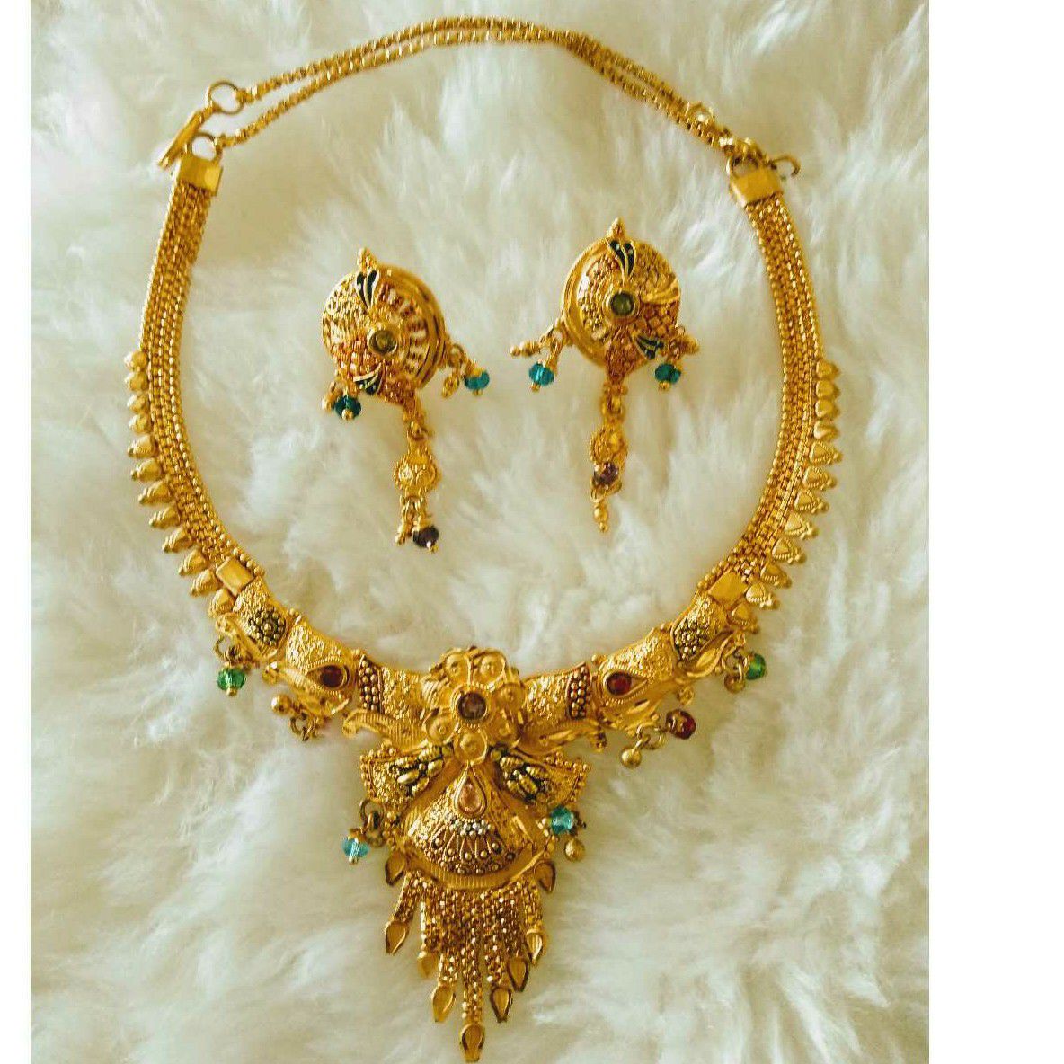 Gold  Necklace Set Antique Piece