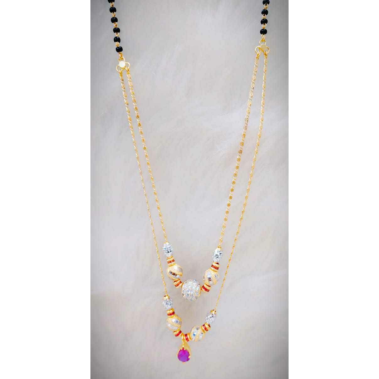 White Gold Nakshi Dijain Dokiya