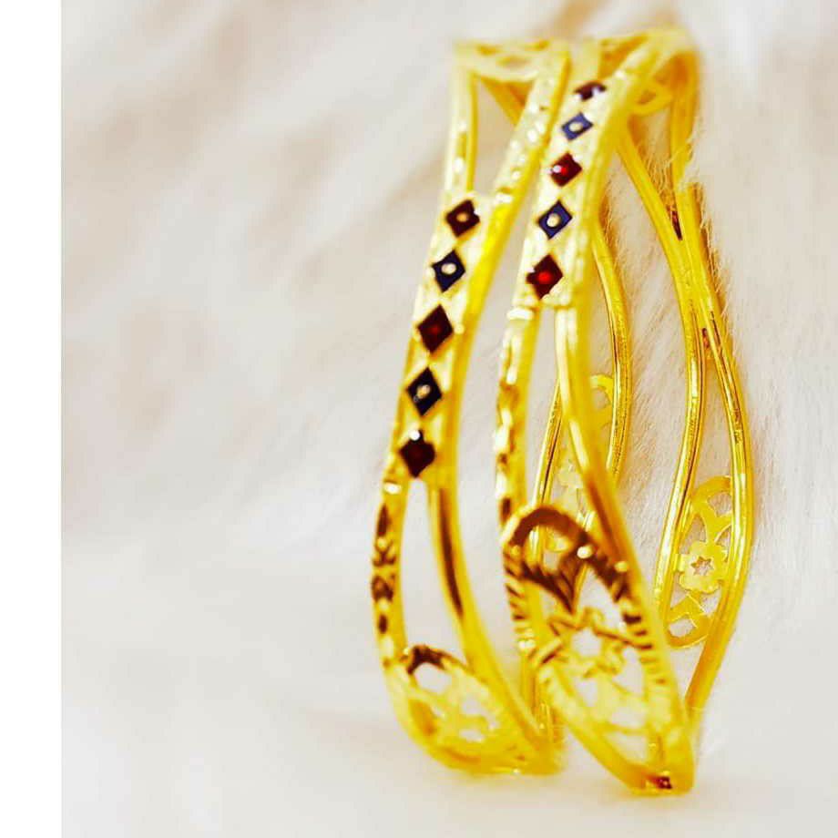 Gold Bangle - Image 3