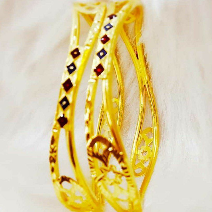 Gold Bangle - Image 2