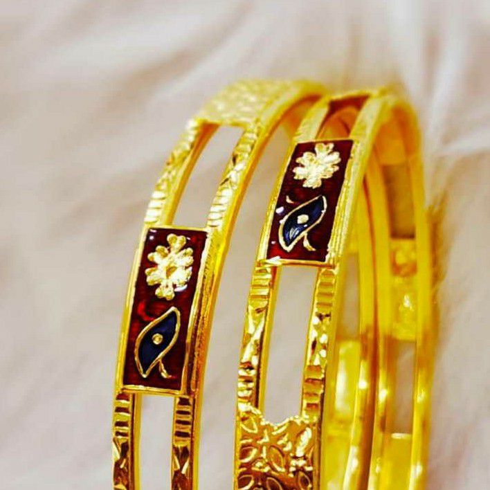 Gold Efect Dijain Bangle - Image 3
