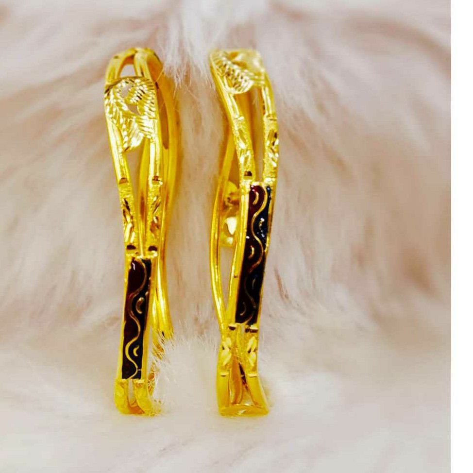 Gold Antiqe Bangle