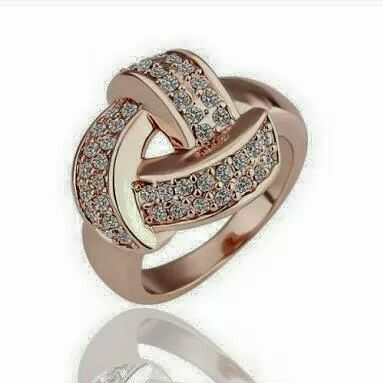 18K ROSE GOLD RING