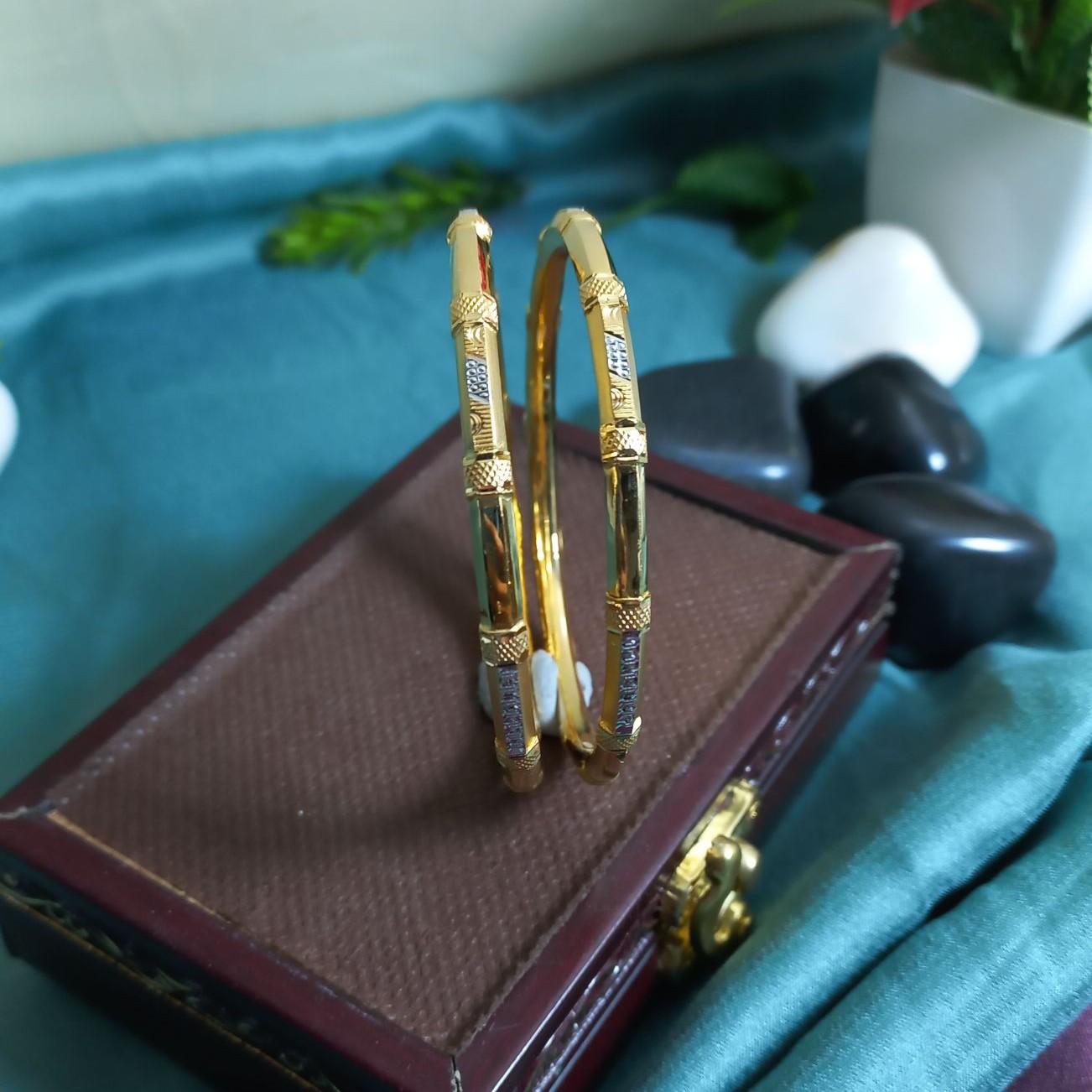916 Gold Daily Wear Bangle
