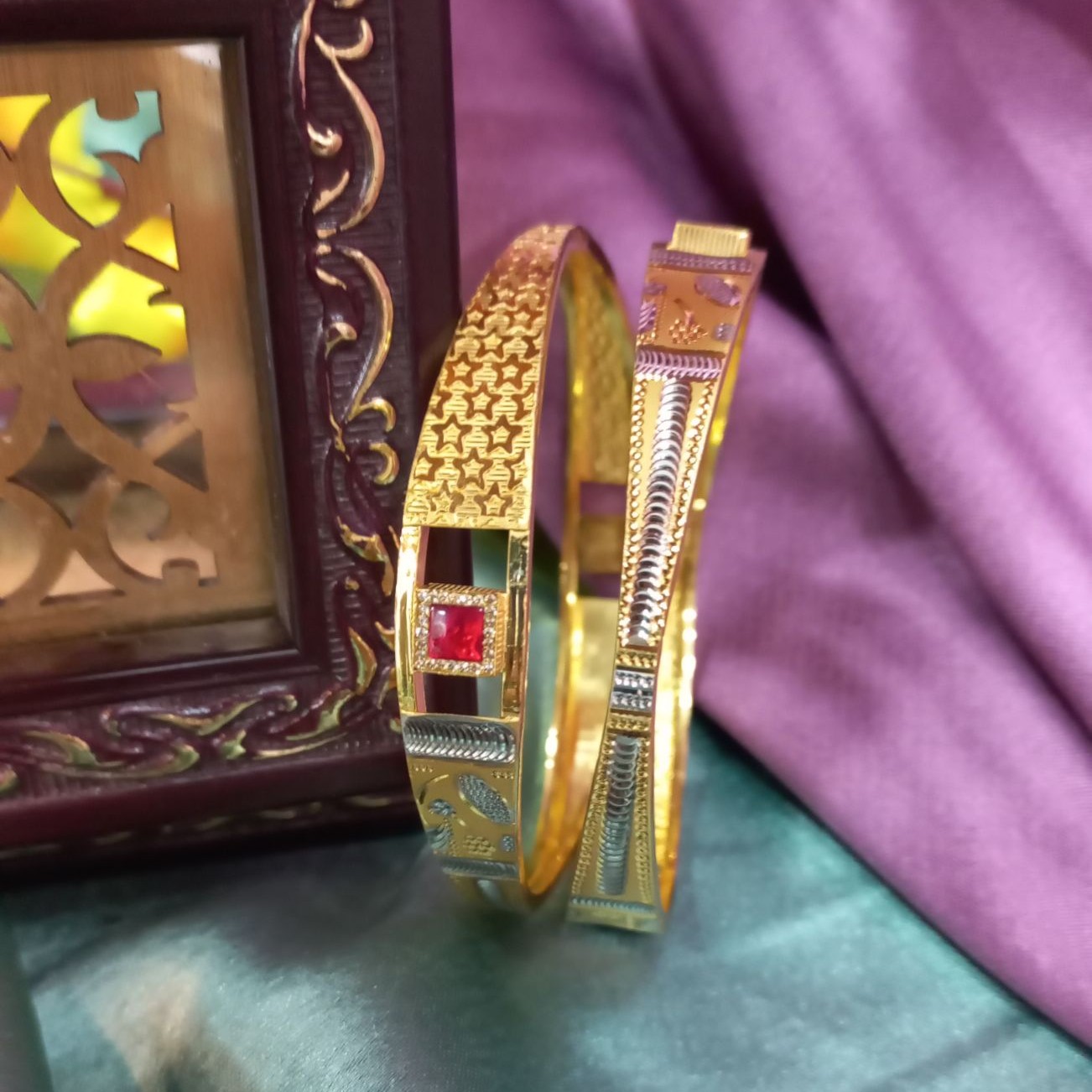 916 Gold Elegant Design Chudi