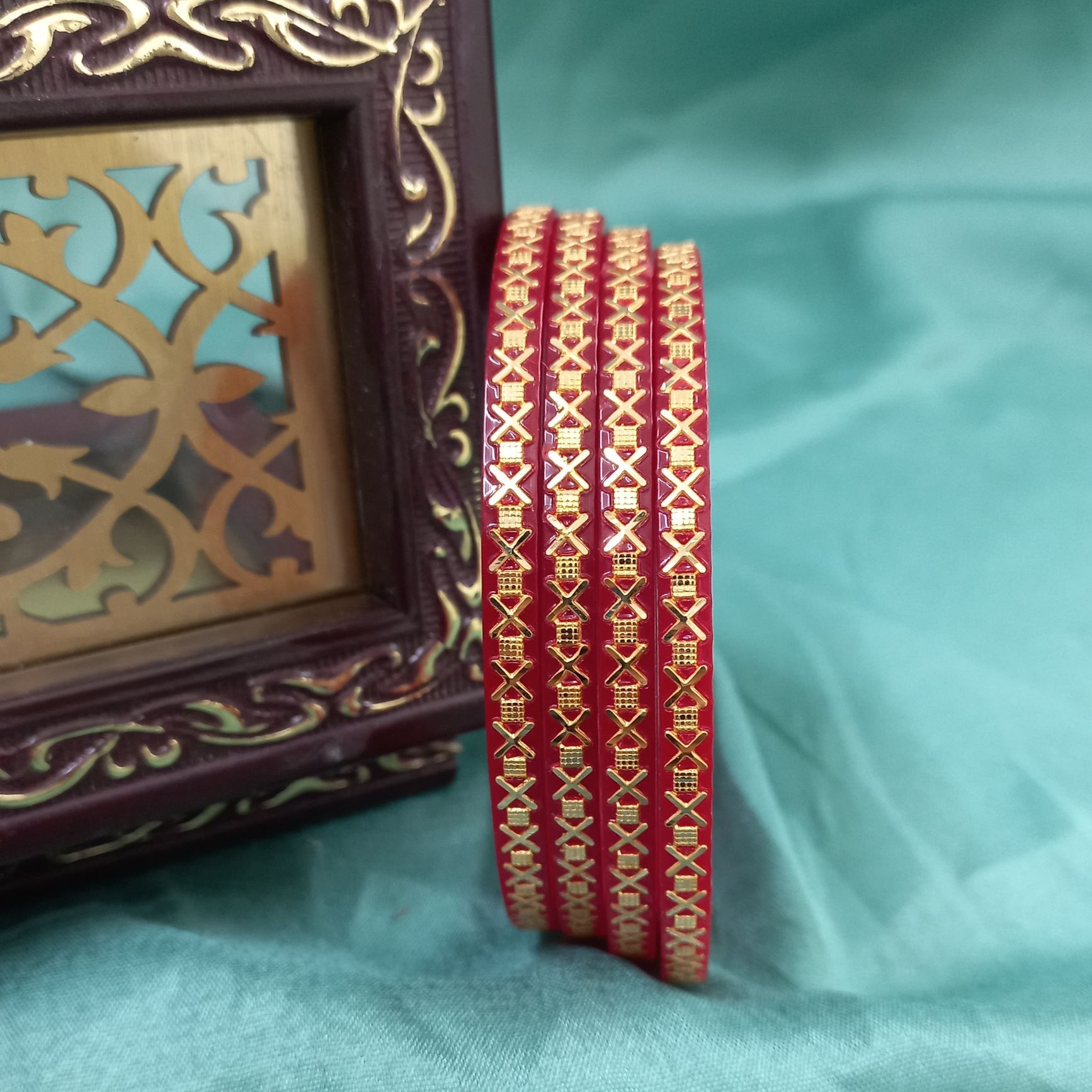 22KT Gold Simple Plastic Chudi For Women