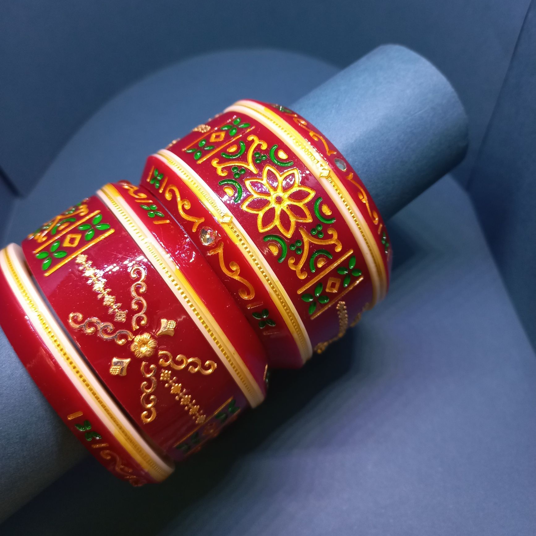 916 Gold Plain Design Plastic  Kangan