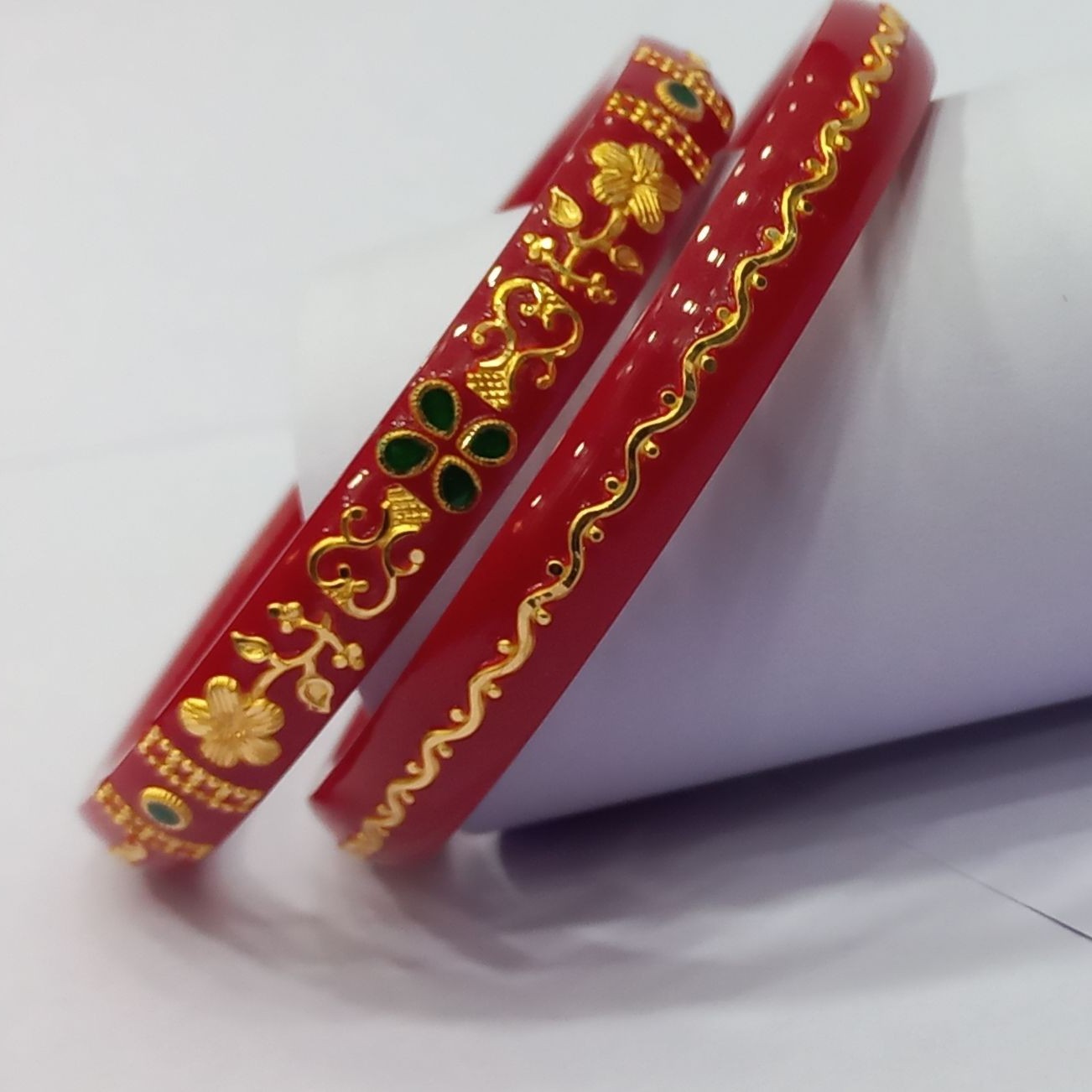 22KT Gold  Lagan Chudi Plastic