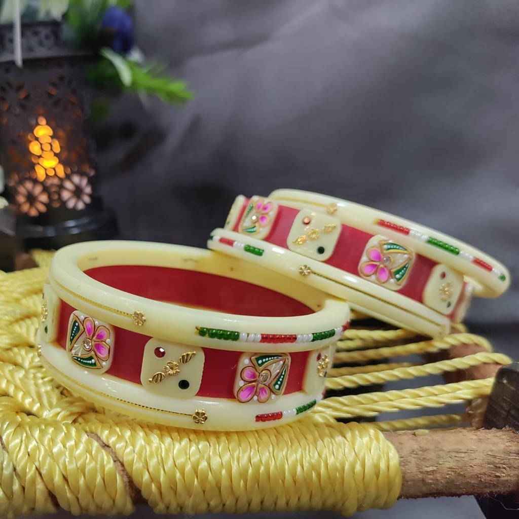 22kt FANCY CNC WORK GOLD PLASTIC BANGLE