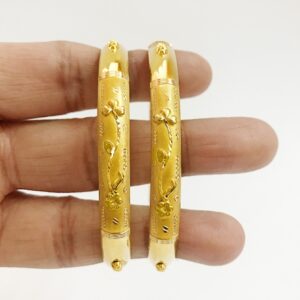18 Kt Yellow Gold Handmade Slip-On Bracelet Bangles 20 Gms (2 Pieces)