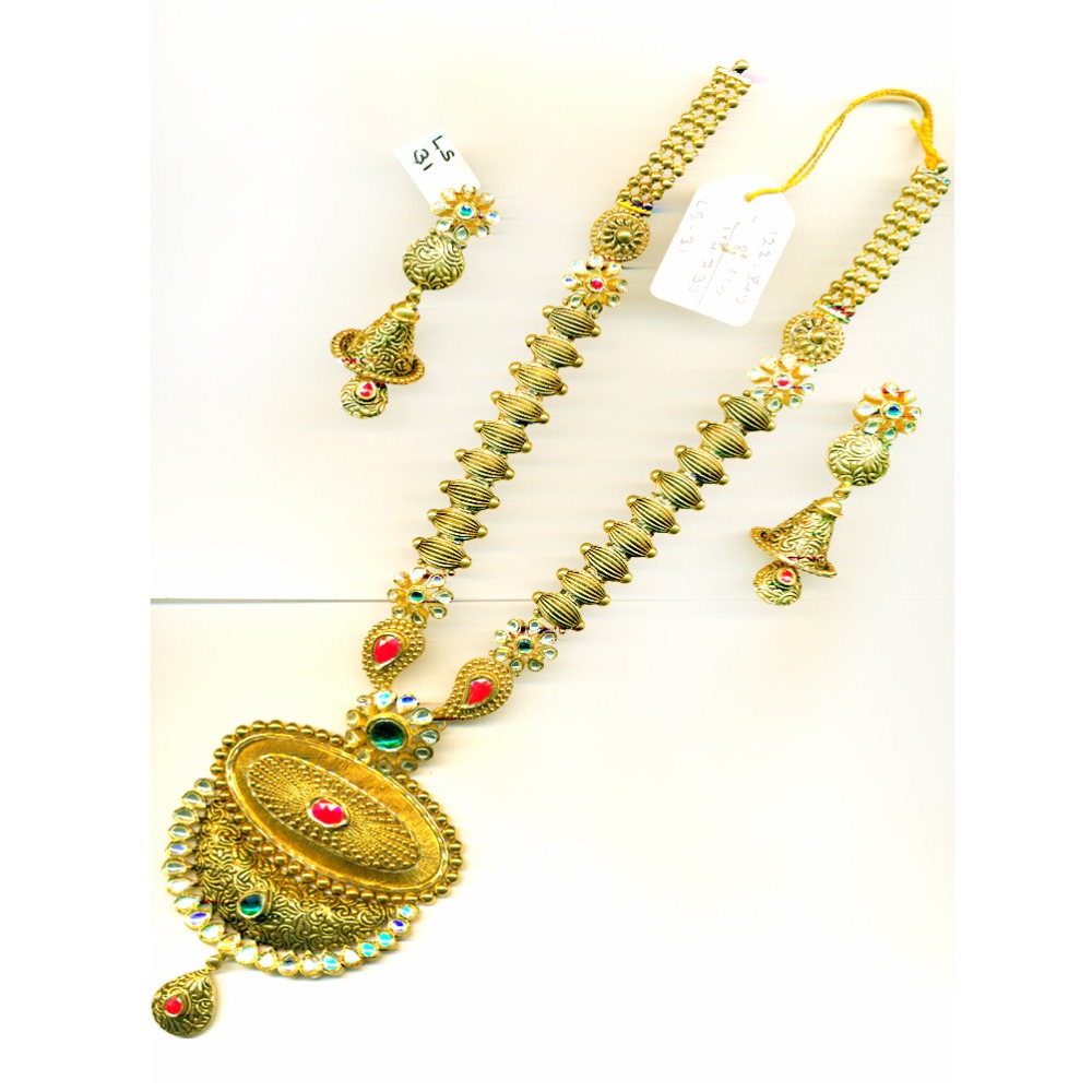 916 Antique Gold Bridal Long Necklace Set With Heavy Pendant-25