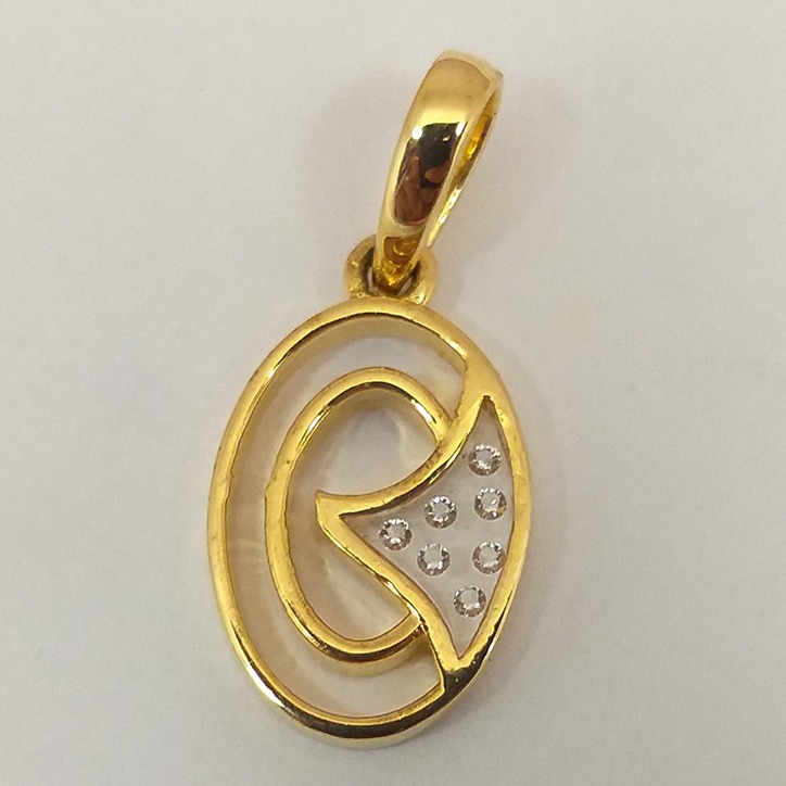 18KT Gold Real Diamond Setting In Glass Fancy Pendant