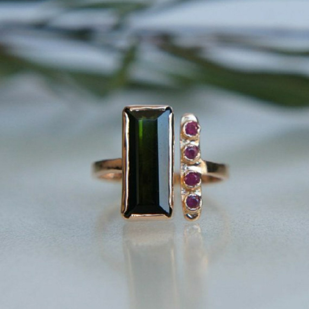 916 stone with diamond ring