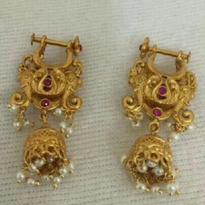 Gold Stylish Kundan Earring