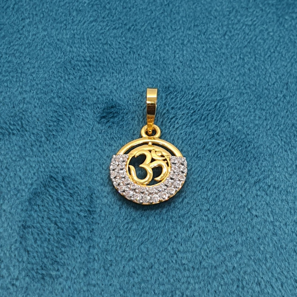 Gold 18.k Om Design Diamond Pendant