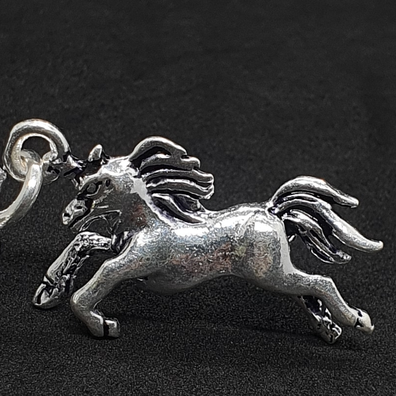 Silver Fancy Horse Design Keychain - Image 3