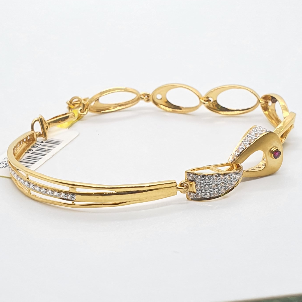22.k 91.6 Gold Diamond Ladies Bracelet