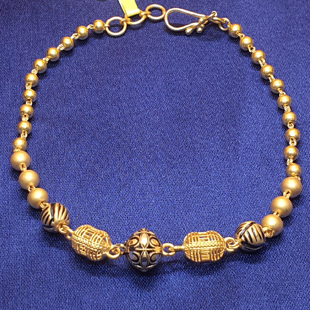22.k Gold Antique Fancy Ladies Bracelet
