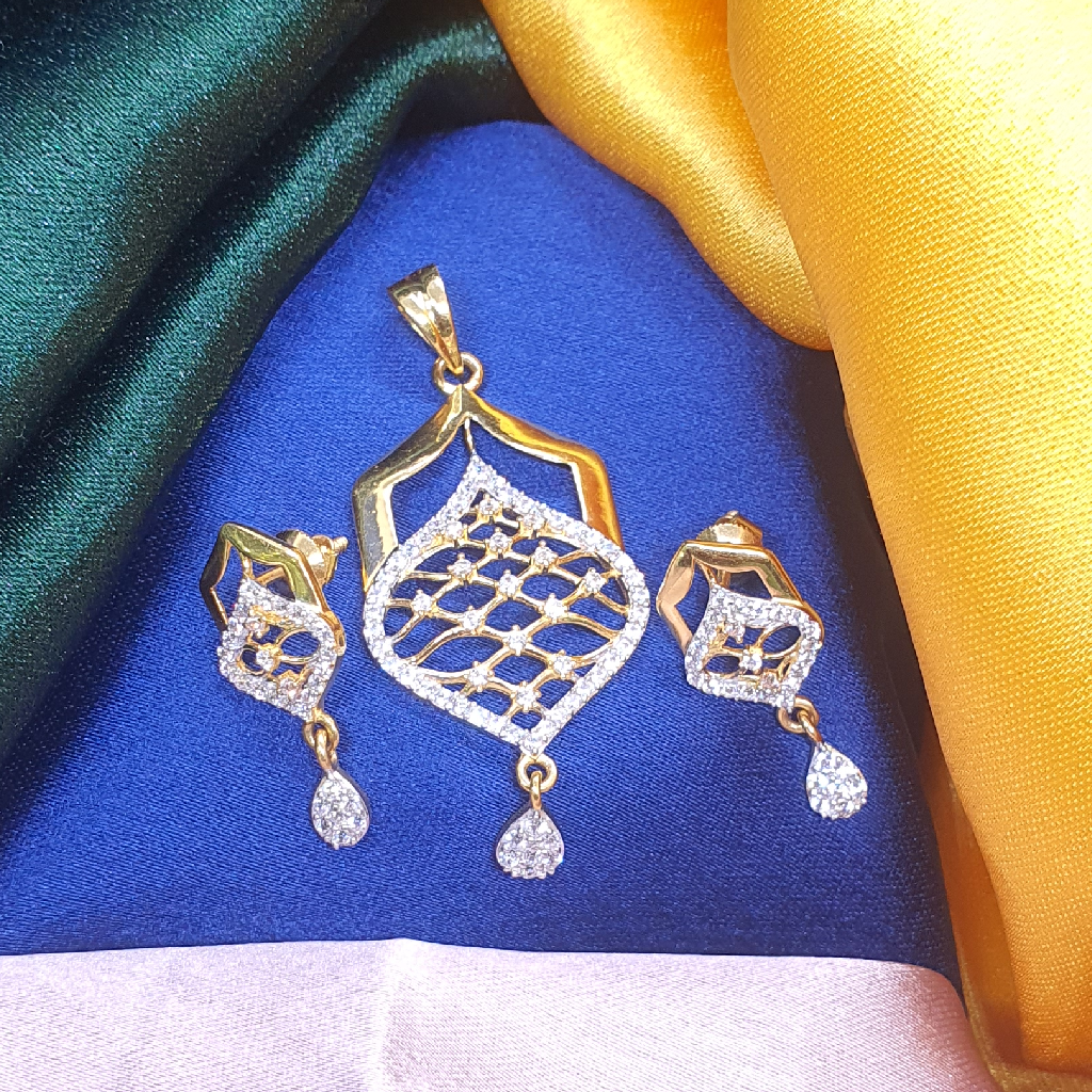 Gold 22.k Daimand Fancy Pendant Set - Image 2